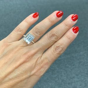 14k Solid Yellow Gold 3ct Emerald cut Engagement Ring sz 5